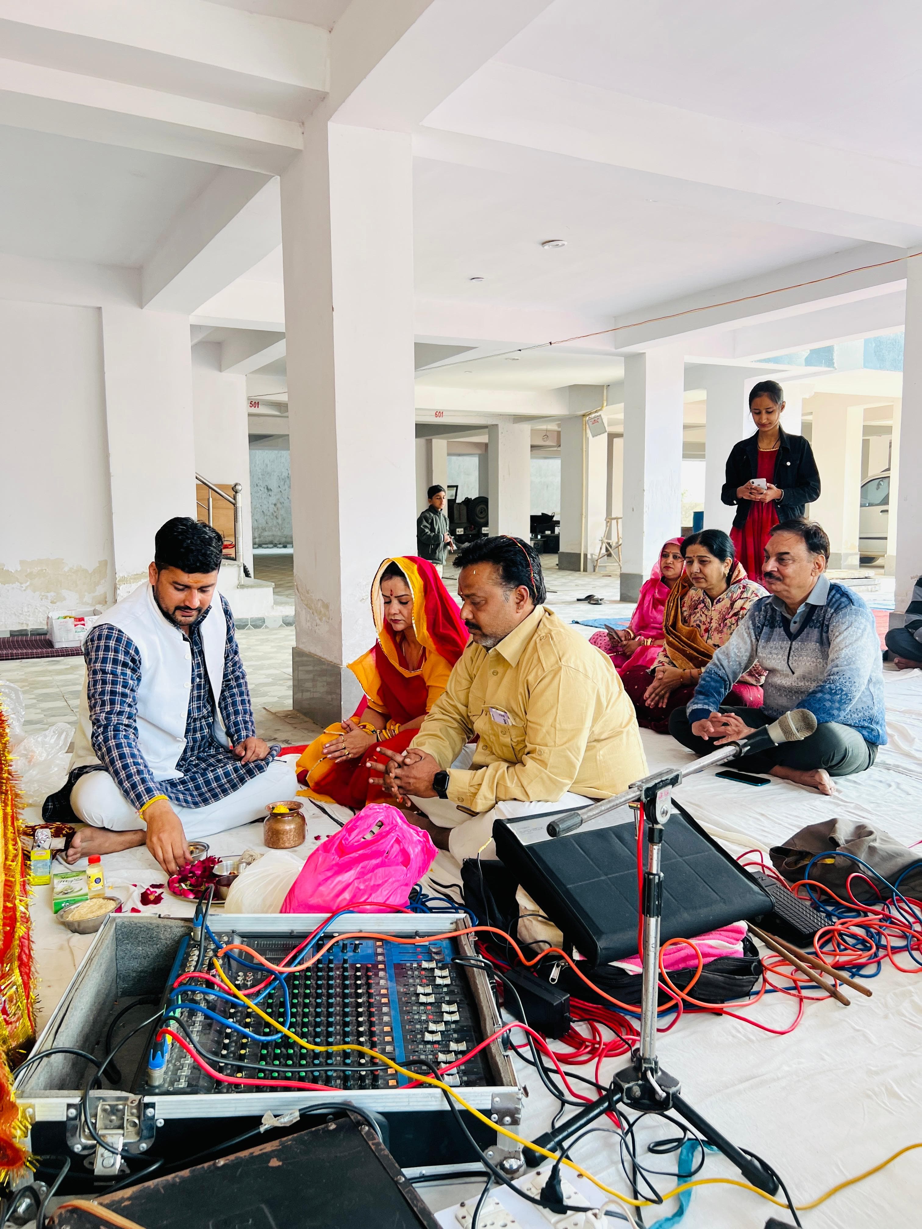 सांस्कृतिक एवं आध्यात्मिक सेवा